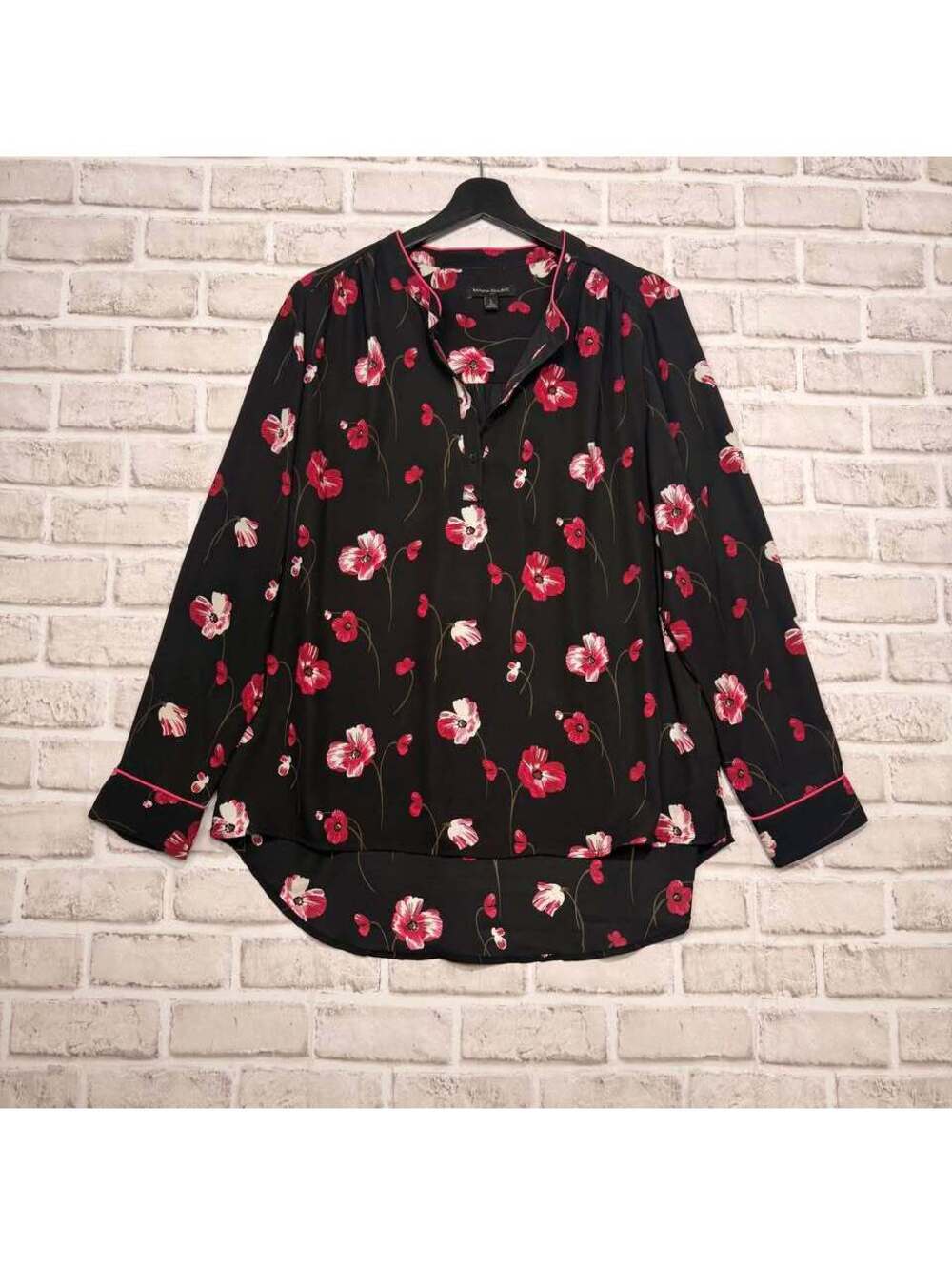 Banana Republic Black Floral Shirt Women's L